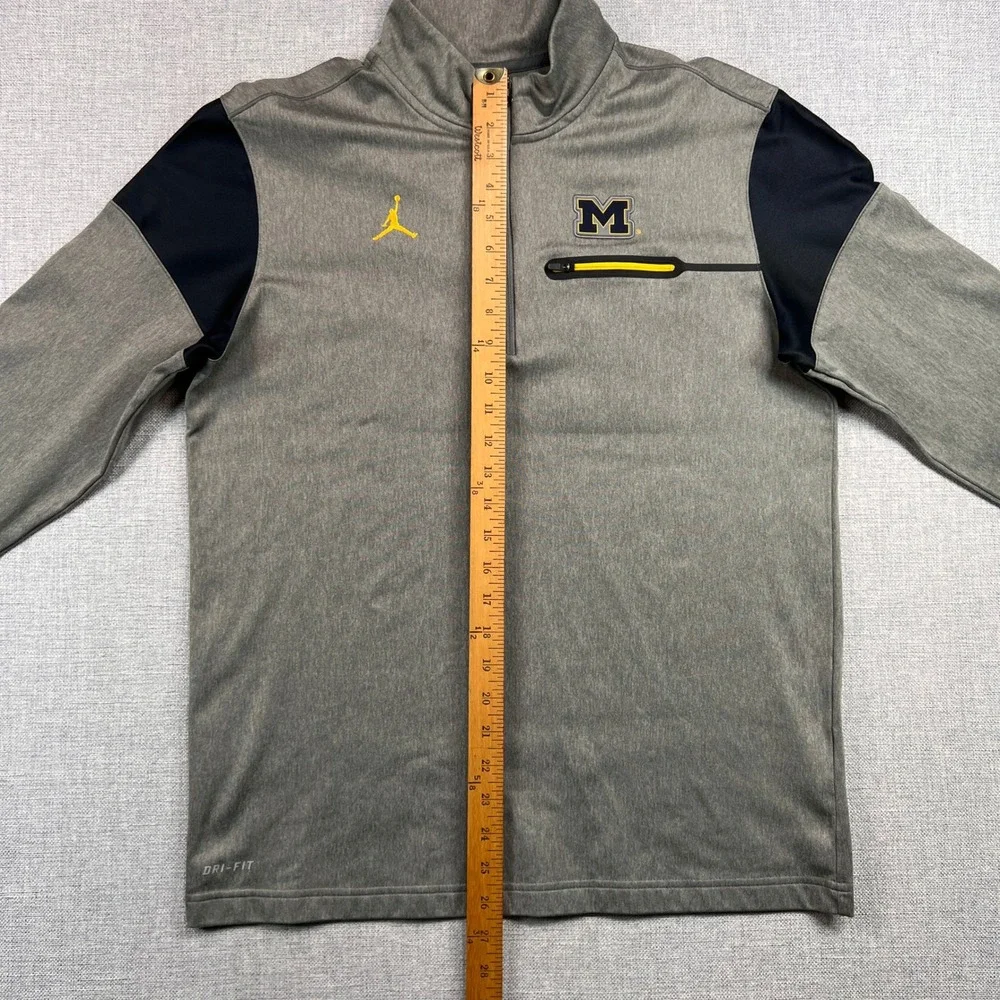 Jordan Michigan Wolverines Quarter Zip Pullover‎ Men M Gray Dri-FIT Collegiate